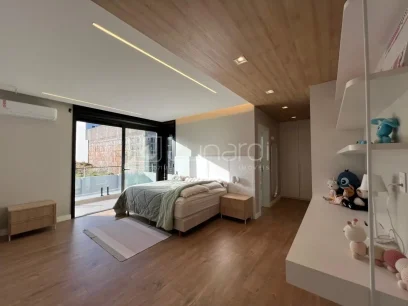 Casa com 4 Suítes - Miniatura - Lunardi Imóveis