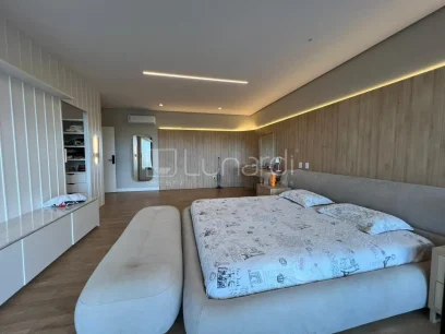Casa com 4 Suítes - Miniatura - Lunardi Imóveis