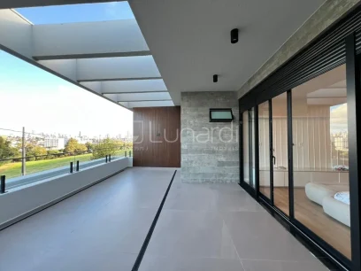 Casa com 4 Suítes - Lunardi Imóveis