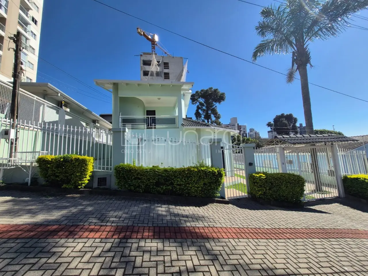 Casa com 3 Dormitórios - Lunardi Imóveis