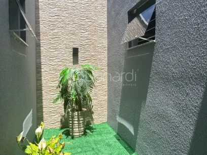 Casa com 2 Dormitórios - Miniatura - Lunardi Imóveis
