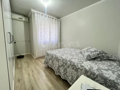 Casa com 3 Dormitórios - Miniatura - Lunardi Imóveis