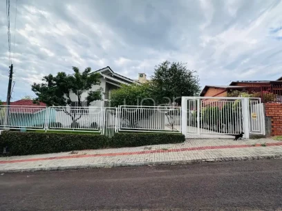 Casa com 3 Dormitórios - Miniatura - Lunardi Imóveis