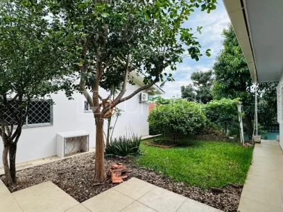 Casa com 3 Dormitórios - Miniatura - Lunardi Imóveis