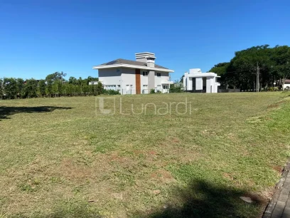 Casa com 4 Dormitórios - Miniatura - Lunardi Imóveis