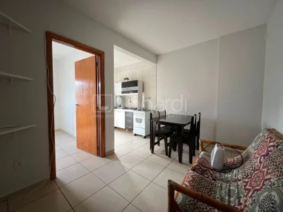 Apartamento com 1 Dormitório - Lunardi Imóveis