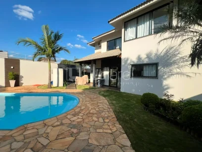 Casa com 3 Dormitórios - Miniatura - Lunardi Imóveis