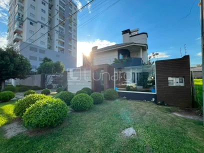 Casa com 3 Dormitórios - Miniatura - Lunardi Imóveis