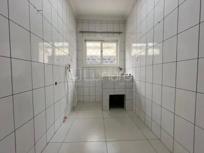 Casa com 3 Dormitórios - Miniatura - Lunardi Imóveis