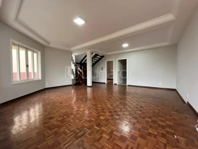 Casa com 3 Dormitórios - Miniatura - Lunardi Imóveis