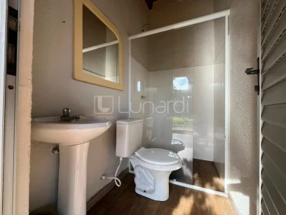 Casa com 3 Dormitórios - Miniatura - Lunardi Imóveis