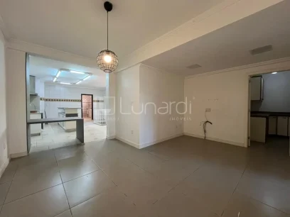 Casa com 4 Dormitórios - Miniatura - Lunardi Imóveis