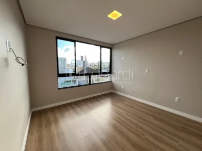 Sobrado com 3 Dormitórios - Miniatura - Lunardi Imóveis