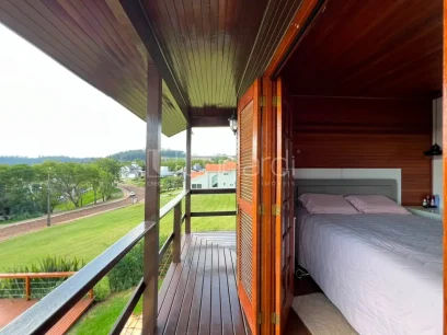 Casa em Condomínio com 2 Dormitórios - Miniatura - Lunardi Imóveis