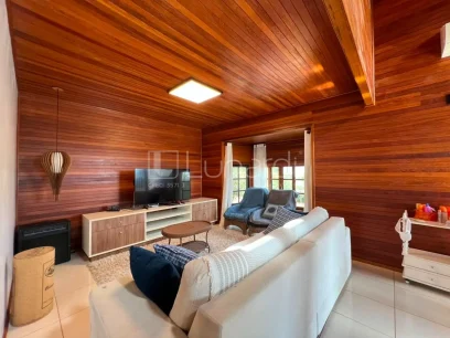 Casa em Condomínio com 2 Dormitórios - Miniatura - Lunardi Imóveis
