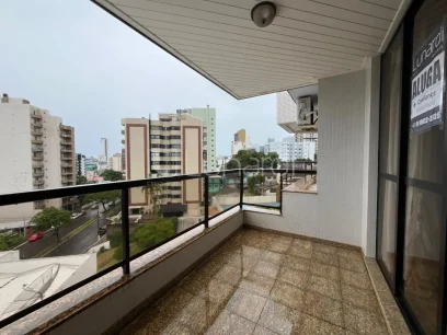 Cobertura com 4 Dormitórios - Miniatura - Lunardi Imóveis