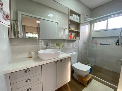 Casa com 3 Dormitórios - Miniatura - Lunardi Imóveis