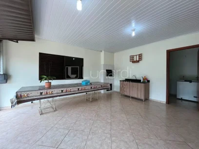 Casa com 3 Dormitórios - Miniatura - Lunardi Imóveis