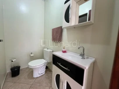 Casa com 3 Dormitórios - Miniatura - Lunardi Imóveis