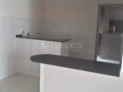 Casa com 2 Dormitórios - Miniatura - Lunardi Imóveis