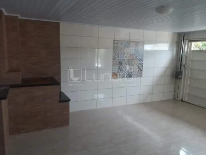 Casa com 2 Dormitórios - Miniatura - Lunardi Imóveis