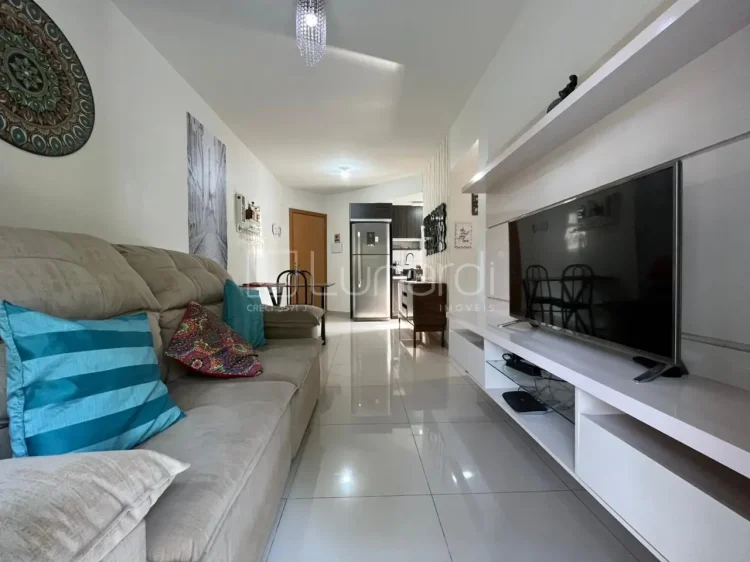 Apartamento com 2 Dormitórios - Lunardi Imóveis