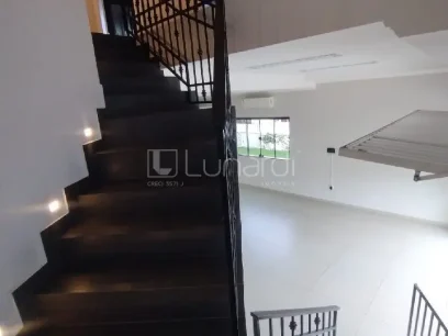 Casa com 3 Dormitórios - Miniatura - Lunardi Imóveis
