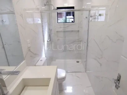 Casa com 3 Dormitórios - Miniatura - Lunardi Imóveis