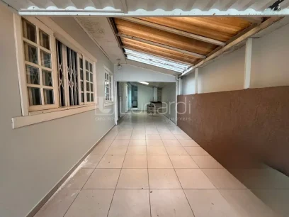 Casa com 3 Dormitórios - Miniatura - Lunardi Imóveis