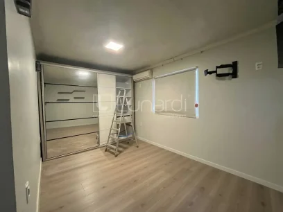 Casa com 3 Dormitórios - Miniatura - Lunardi Imóveis