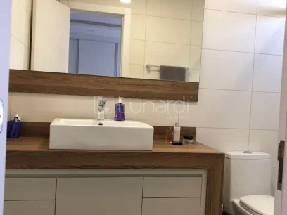 Casa com 3 Dormitórios - Miniatura - Lunardi Imóveis