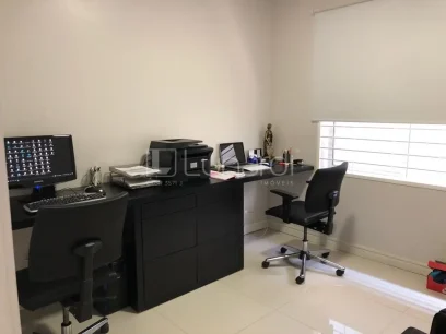 Casa com 3 Dormitórios - Miniatura - Lunardi Imóveis
