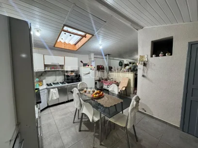 Casa com 2 Dormitórios - Miniatura - Lunardi Imóveis