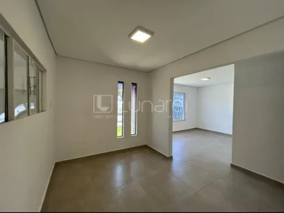 Casa com 3 Dormitórios - Miniatura - Lunardi Imóveis
