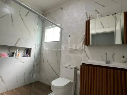 Casa com 2 Dormitórios - Miniatura - Lunardi Imóveis