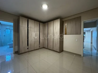 Casa com 3 Dormitórios - Miniatura - Lunardi Imóveis
