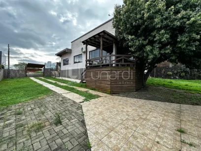 Casa com 3 Dormitórios - Miniatura - Lunardi Imóveis