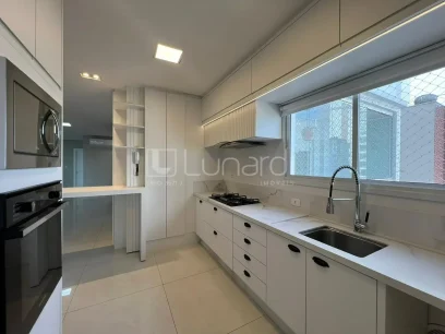 Apartamento com 3 Suítes - Lunardi Imóveis