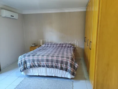 Casa com 4 Dormitórios - Miniatura - Lunardi Imóveis