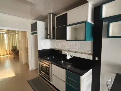 Casa com 3 Dormitórios - Miniatura - Lunardi Imóveis