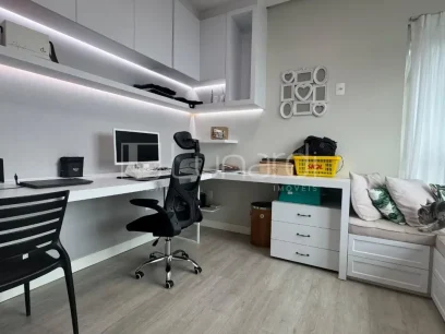Casa com 4 Dormitórios - Miniatura - Lunardi Imóveis