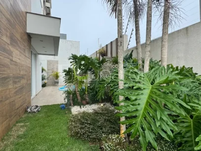 Casa com 4 Dormitórios - Miniatura - Lunardi Imóveis