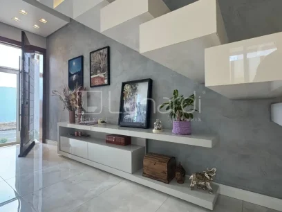 Casa com 4 Dormitórios - Miniatura - Lunardi Imóveis