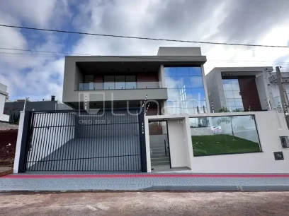 Casa com 3 Suítes - Lunardi Imóveis