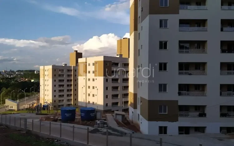 Apartamento com 2 Dormitórios - Lunardi Imóveis
