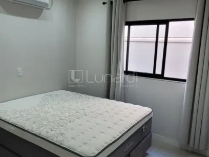 Casa com 4 Dormitórios - Miniatura - Lunardi Imóveis
