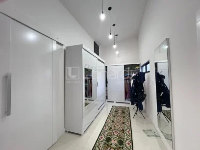 Casa com 4 Dormitórios - Miniatura - Lunardi Imóveis