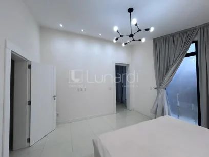 Casa com 4 Dormitórios - Miniatura - Lunardi Imóveis