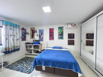 Casa com 4 Dormitórios - Miniatura - Lunardi Imóveis