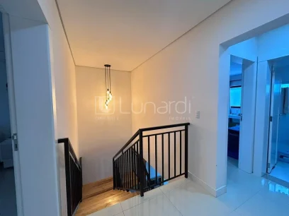 Casa com 4 Dormitórios - Miniatura - Lunardi Imóveis